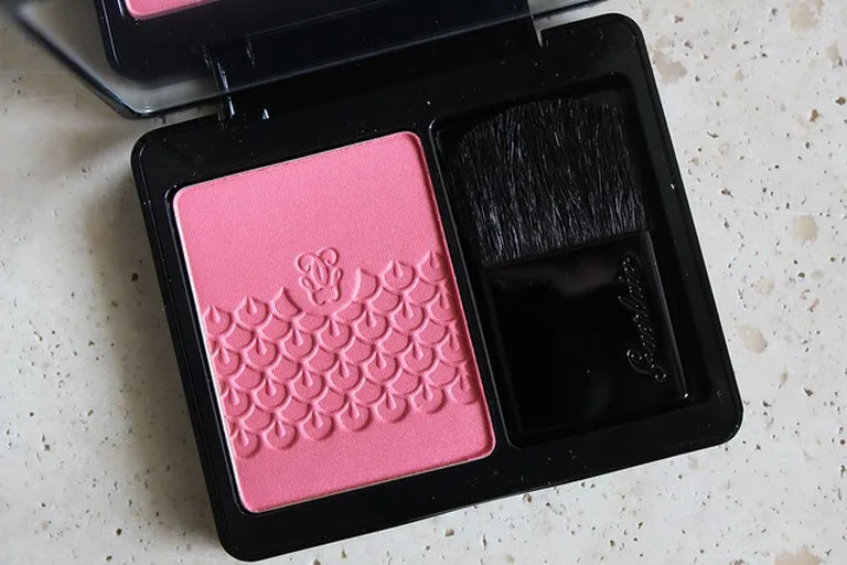 Dior blush CLARINS blush GUERLAIN blush 